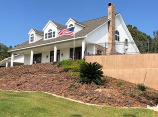 800 Stoney Creek Dr, Many, LA 71449