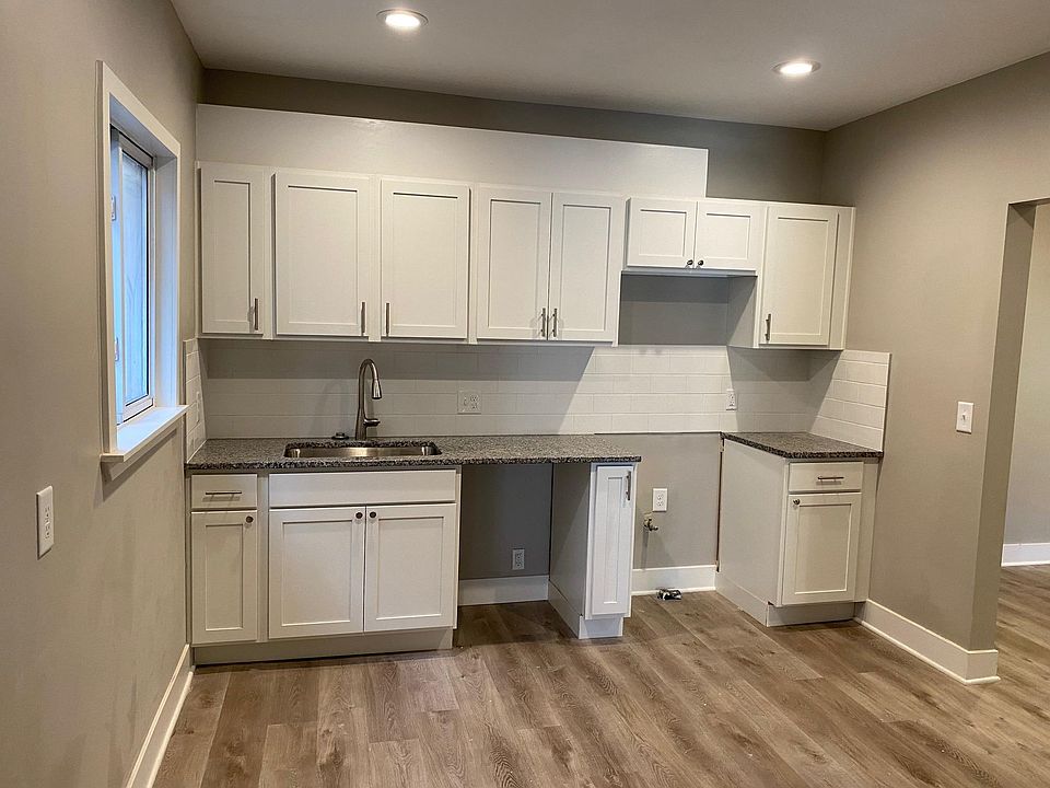 1st image of 17364 Stoepel Ave
