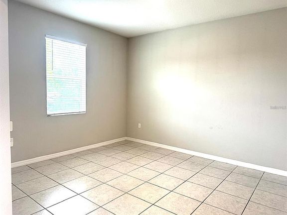 5th image of 863 HUDSON VALLEY DRIVE