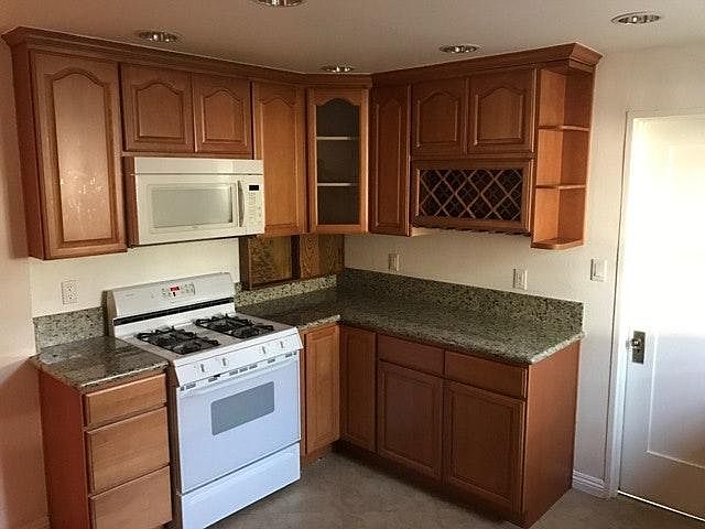 2nd image of 3216 Calle Noguera