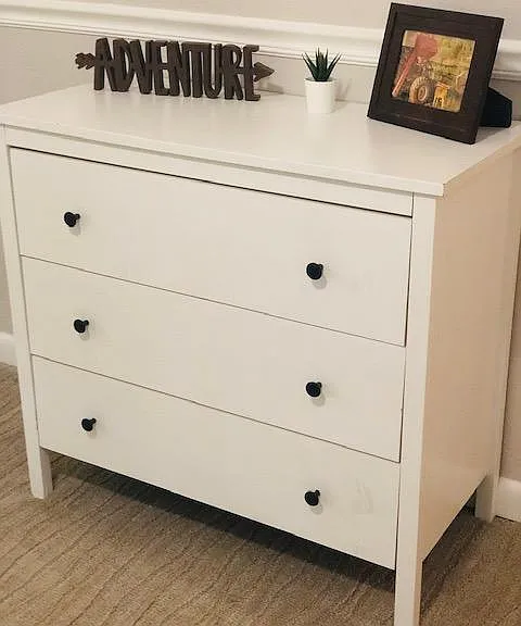 Dressers included in the guest rooms for your convenience.