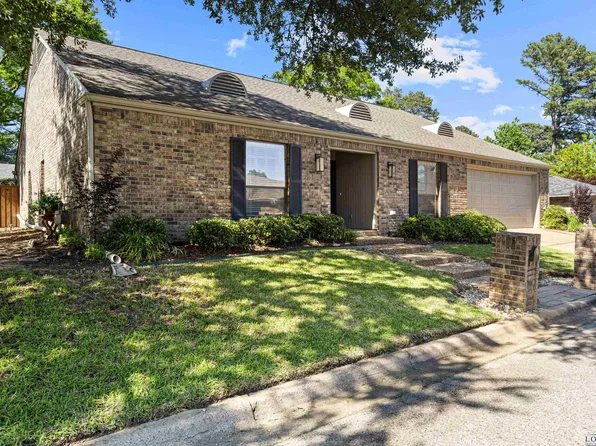 317 Tealwood Dr, Longview, TX 75605