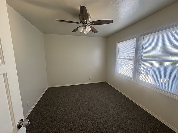 3rd image of 1136 Linden Ave APT 6