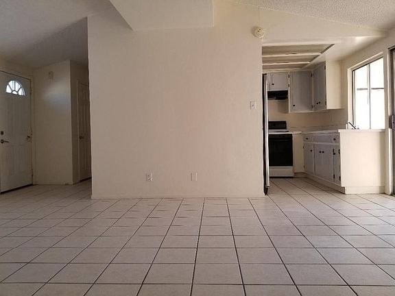 5th image of 9801 Irene Ave