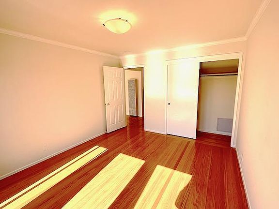 5th image of 254 27th Ave APT 3