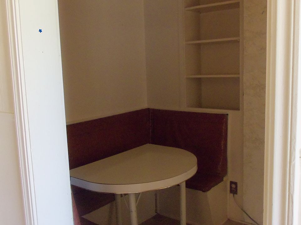 1st image of 1120 N Harvard Ave APT A
