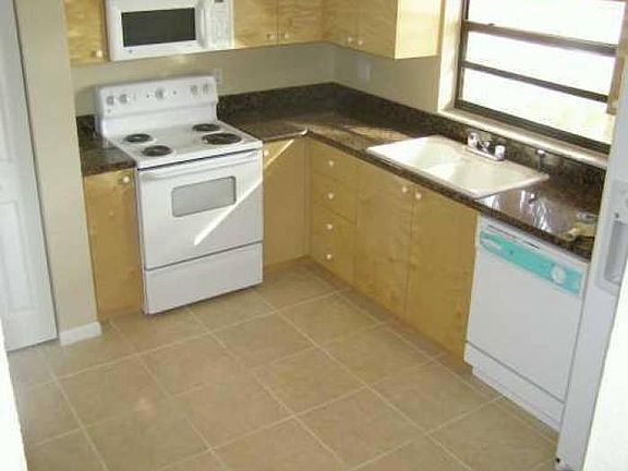 3rd image of 11577 Royal Palm Blvd #11577