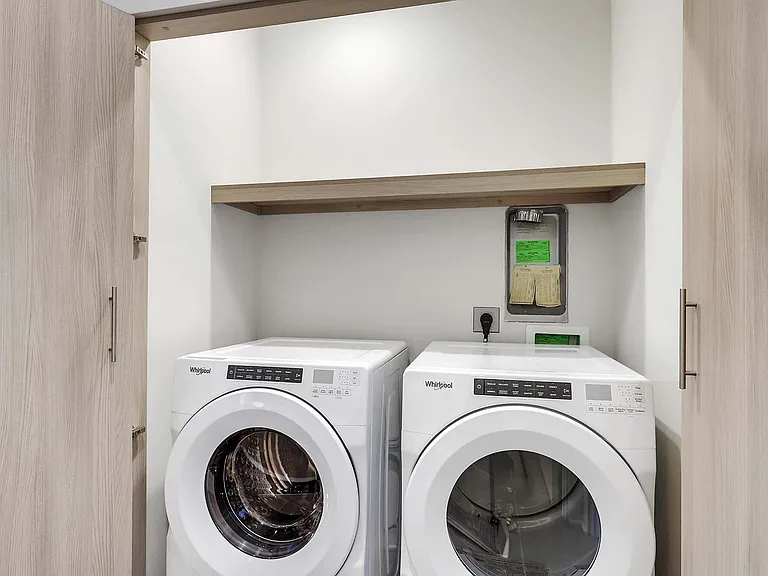 1508 San Patricio Ave SW #1508 SAN PATRICIO AV — Photo 12