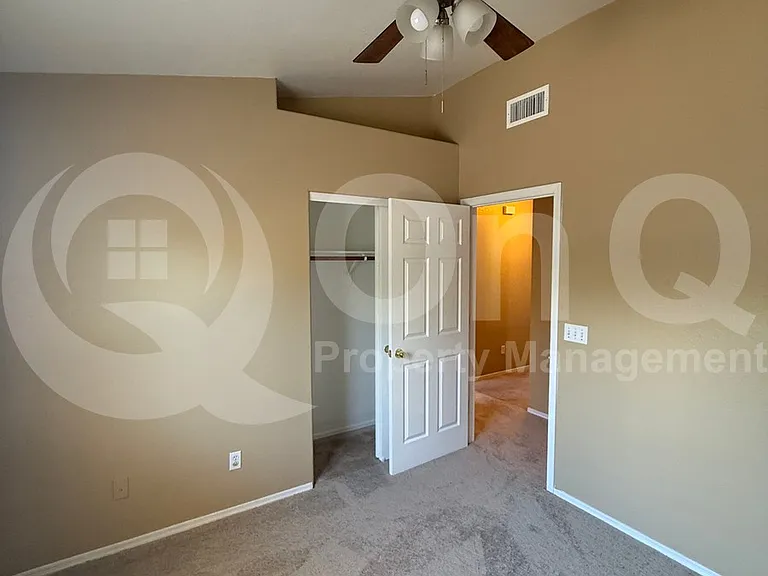 3343 S Sun Splash Dr — Photo 6