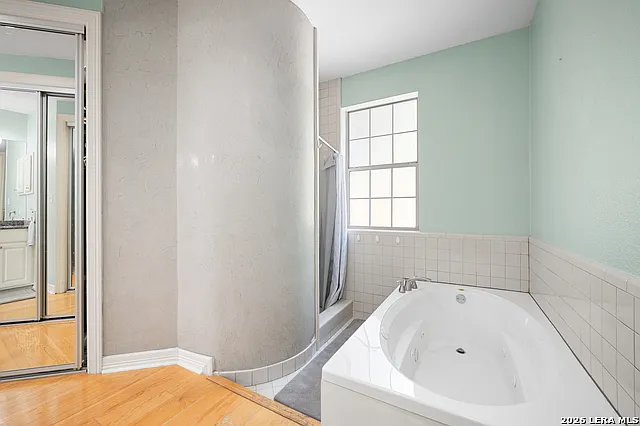 109 Trailcrest St — Photo 32