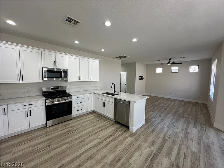 10004 Bonterra Ave — Photo 4