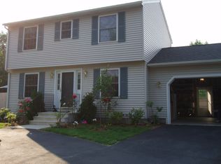 591 Sandy Ln, Warwick, RI 02889