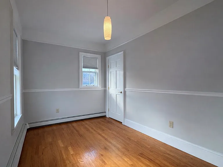 405 Broad St #2 — Photo 2
