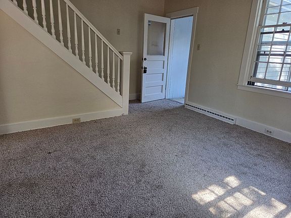 4th image of 1682 W 14th St