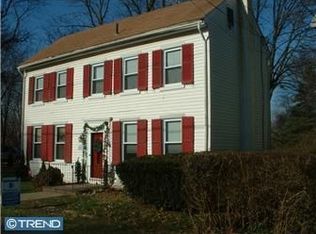 2205 Avenue A, Levittown, PA 19056