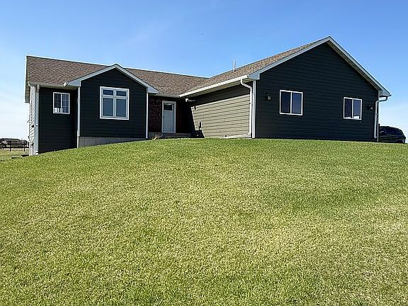 4th image of 108 Augusta Dr