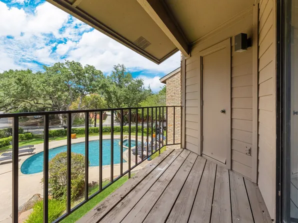 15221 Berry Trl APT 304, Dallas, TX 75248