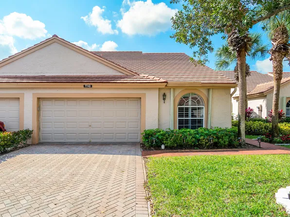 7742 Coral Lake Drive, Delray Beach, FL 33446