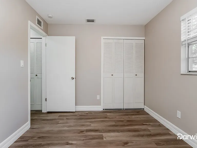 7132 Brookside Trl — Photo 9