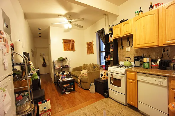 Rented by Compass | media 19