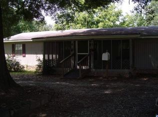 2879 Centerville Rosebud Rd, Snellville, GA 30039