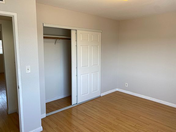 5th image of 2500 N Naomi St #203