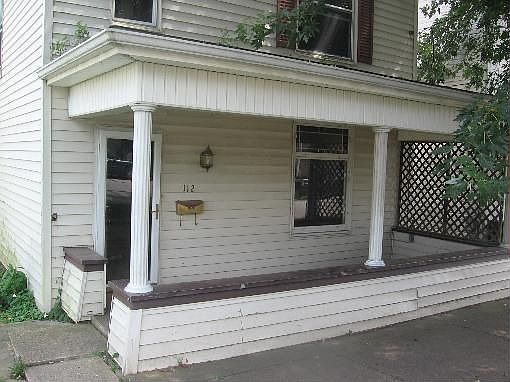 5th image of 112 S Paul St