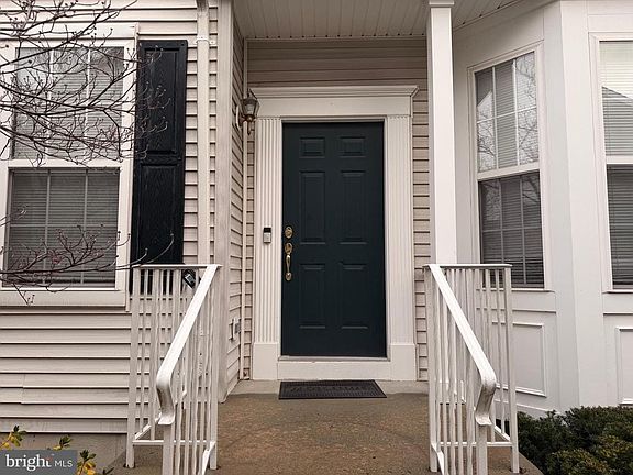 2nd image of 36 Weaver Dr