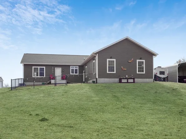 2451 Palmer Rd, Albany, IL 61230