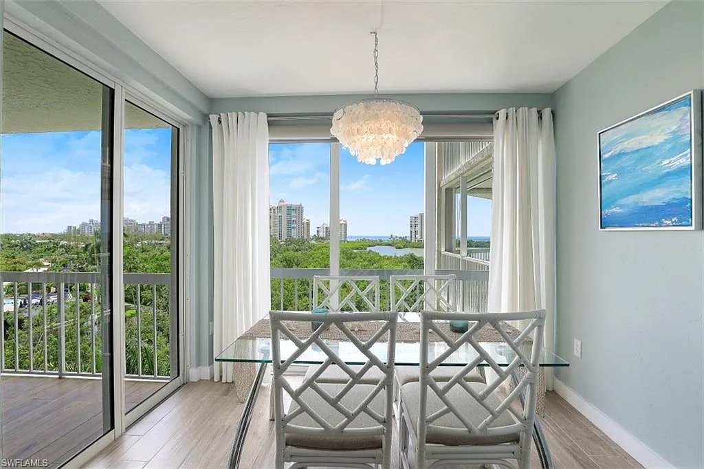 2 bed, 2.0 bath, 1450 sqft, $13,500 — Photo 2