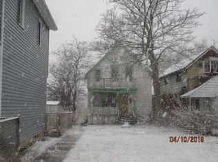 2421 N 6th St #A, Milwaukee, WI 53212