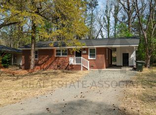 2911 Beechwood Dr, Durham, NC 27707