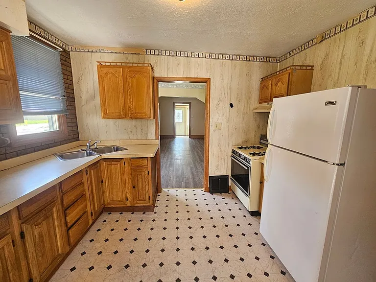 1169 Weiser Ave — Photo 10