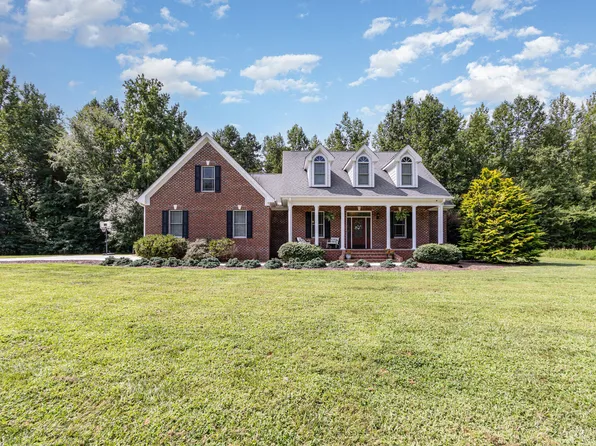 200 Daniel Ridge Ln, Roxboro, NC 27574