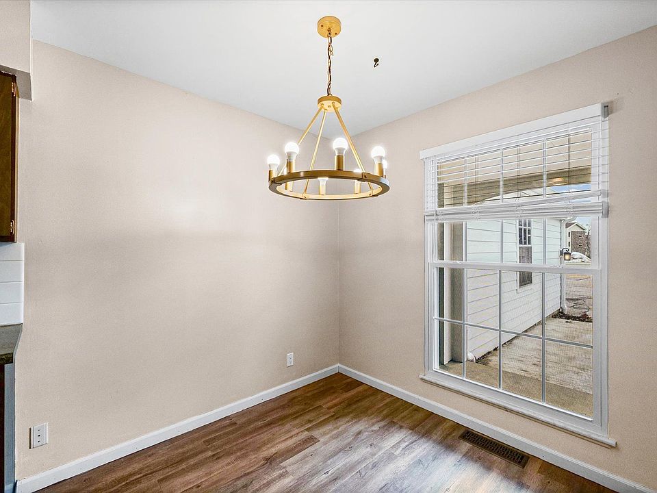 1st image of 2006 E Lincoln St #2