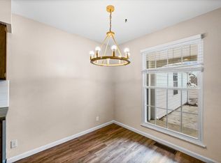 2006 E Lincoln St #2, Bloomington, IL 61701