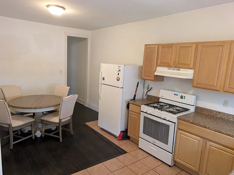 21 1/2 S Little Rock Ave #2 — Photo 6