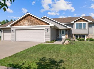 1867 Greenwood Valley Dr, River Falls, WI 54022