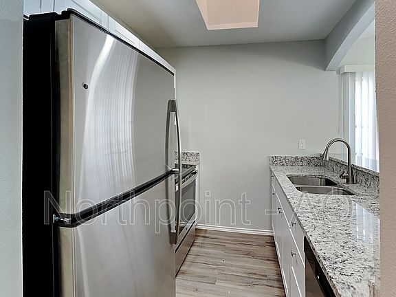 2nd image of 10356 Chelmsford Dr