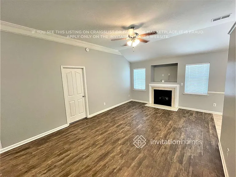 1163 Tufton Pl NW — Photo 3