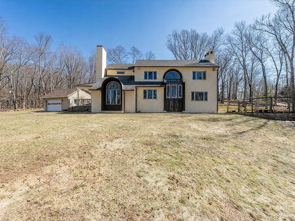 1st image of 17 Highview Road