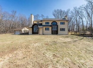 17 Highview Road, Pound Ridge, NY 10576