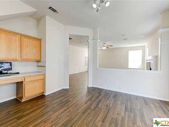 5th image of 700 Cattail Cir
