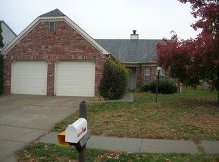 7734 Jamestown Dr S, Fishers, IN 46038