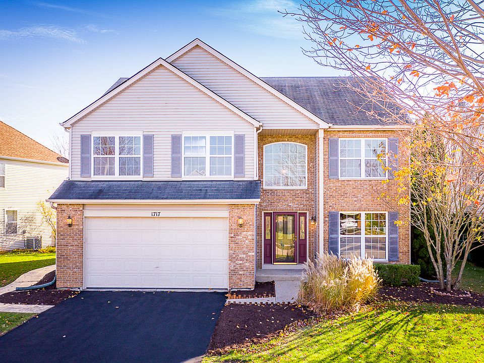 1st image of 1717 Tall Oaks Dr