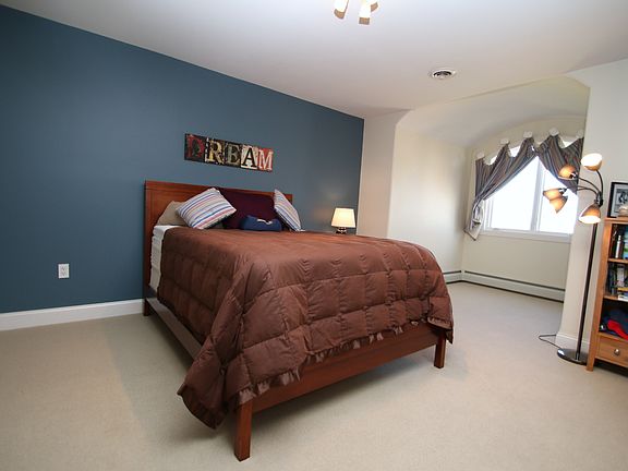Upstairs bedroom