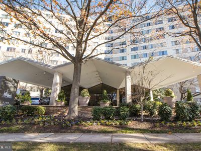 1200 N Nash St APT 860, Arlington, VA, 22209