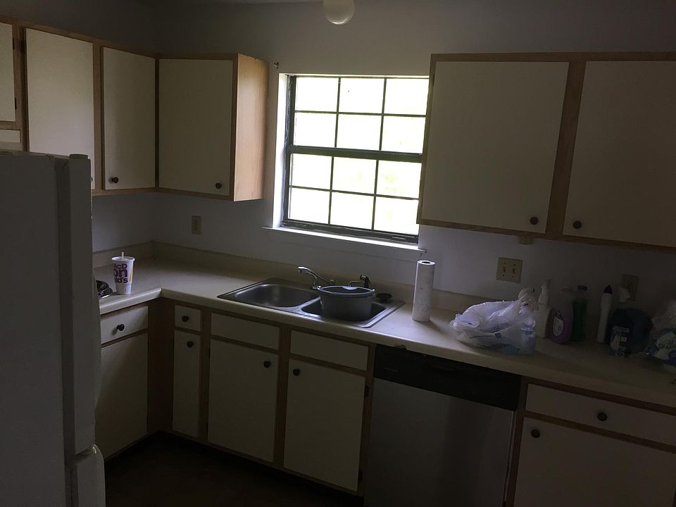 2nd image of 142 Via Don Ray Rd
