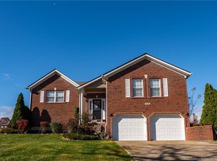 9014 Richland Dr, Georgetown, IN 47122