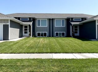 2121 Lucerne Ave, Brookings, SD 57006